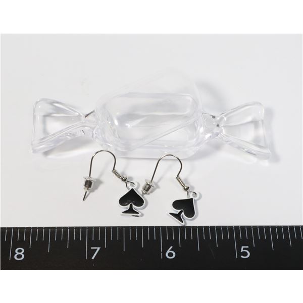 NEW BLACK OF CLUBS EARRINGS WITH CANDY SHAPED GIFT