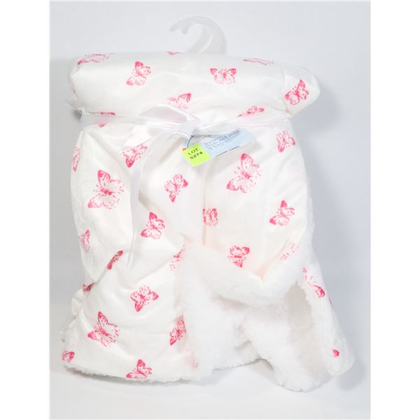 NEW SHERPA LINED BUTTERFLY PATTERN BABY BLANKET