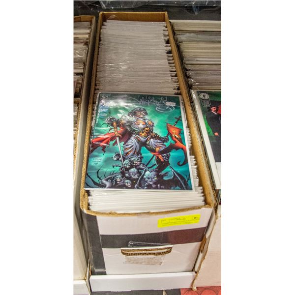 COMIC STORE CLOSEOUT STORAGE FIND LONGBOX W/COMICS