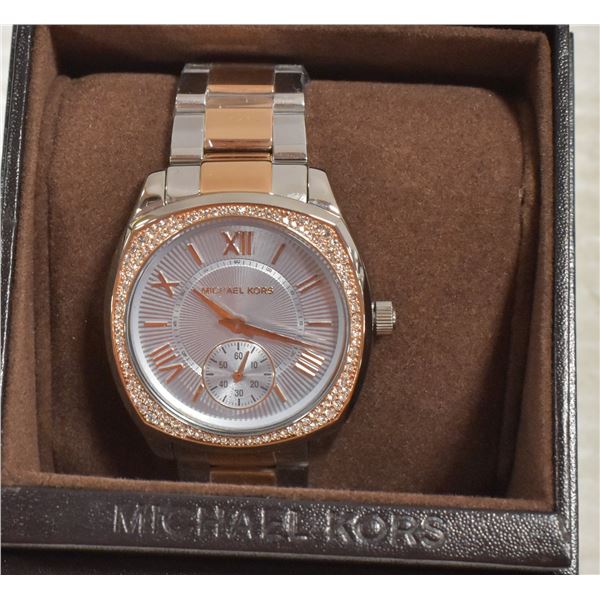 NEW MICHAEL KORS CRYSTAL BEZEL