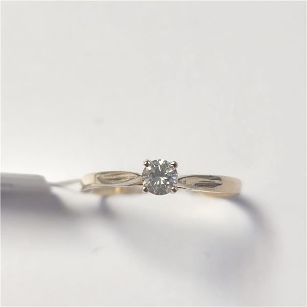 BZ1081-10 10K DIAMOND RING