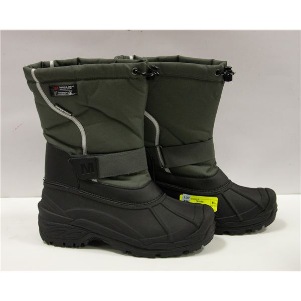 PAIR OF NEW 3M WATERPROOF US 9M BOOTS