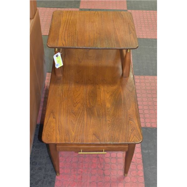 SOLID HARDWOOD ACCENT TABLE