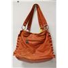 Image 3 : GENUINE LEATHER WOMENS BAG - 8 COMPARTMENTS