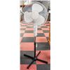 Image 1 : WHITE STAND UP FAN WITH BLACK BASE