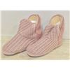 Image 1 : NEW GUMUSSERVI PINK SLIPPER BOOTS  SZ US 9