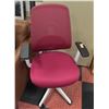 Image 1 : WHITE BLACK MAGENTA COLOURED OFFICE CHAIR