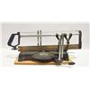 Image 1 : HAND MITRE SAW