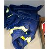 Image 1 : BLUE FIRE RETARDANT INSULATED LARGE REGULAR