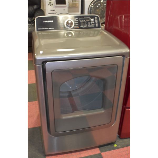GRY SAMSUNG STEAM MOISTURE SENSOR SMART CARE DRYER