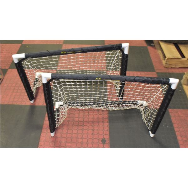 PAIR OF MINI HOCKEY NETS