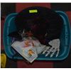 Image 1 : LARGE TUB OF HALLOWEEN COSTUMES AND DECOR