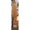 Image 1 : NEW BOX OF LAMINATE FLOORING - 23.77 SQ FT