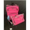 Image 1 : New 3 Piece Cambridge Luggage Set.