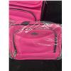 Image 2 : New 3 Piece Cambridge Luggage Set.
