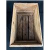 Image 2 : BC Orchards Kelowna BC Apple Crate 19.5" x 12" x 11"