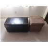 Image 1 : 2 x Ottomans - Suede-Look and Leather-Look