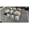 Image 1 : PALLET OF 6 WAREHOSE LIGHTS 110V LOW VOLTAGE