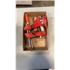Image 1 : 2 RED BENCH VICES