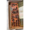 Image 2 : TUNGSETEN TAP AND DIE SET