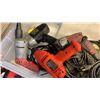 Image 2 : TRAY OF ELECTRIC DRILLS - WORKING
