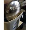 Image 2 : 2 WIND ACTIVATED GOOSE DECOYS - STANDARD AND SNOW, BOAT SEAT AND CONVEX MIRROR