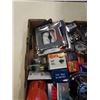 Image 2 : TRAY OF NEW AUTO PARTS: XENON HEADLIGHTS, SHIFTER RUBBER, INTERIOR BULBS, OIL FILTERS AND MORE