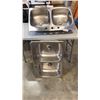 Image 1 : 2 DOUBLE STAINLESS SINKS