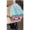 Image 2 : BOX OF SHOP VAC BAGS AND STAR CENTER DRAWERS FOR DESK