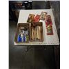 Image 1 : 2 TRAYS OF WATCH HAMMERS, PRECISION SCREWDRIVERS, TOOLS