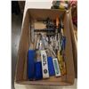 Image 2 : 2 TRAYS OF WATCH HAMMERS, PRECISION SCREWDRIVERS, TOOLS