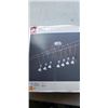 Image 8 : 7 SETS OF BLINDS AND TRACK LIGHTING