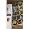 Image 8 : LOT OF LIGHTBULBS, SODIUM BULBS, GARDEN LIGHTS