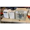 Image 1 : ATWOOD MARINE WATER HEATER AND 2 BREADMAKERS