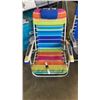 Image 2 : 3 BEACH FOLDING LOUNGE CHAIRS