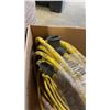 Image 2 : 100 FT STRING LIGHT EXTENTION CORD