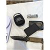 Image 5 : LEATHERMAN MULTI TOOL WITH GERBER LEGENDARY FULL TANG KNIFE, SCALES AND BLUETOOTH SPEAKER