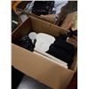 Image 7 : 3 BOXES OF ESTATE GOODS