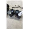 Image 2 : KARL WEIZ 7 X 35 BINOCULARS AND CASE