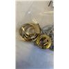 Image 3 : MISC SINGLE EARRINGS AND PENDANTS