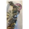 Image 4 : MISC SINGLE EARRINGS AND PENDANTS