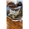 Image 2 : KITCHENAID CLASSIC FLIP TOP MIXER WORKING
