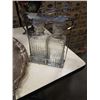Image 10 : BIRKS REGENCY PLATE PLATTER, SILVER PLATE DRINK DISPENSER AND DECANTER CADDY WITH 2 DECANTERS