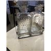 Image 3 : BIRKS REGENCY PLATE PLATTER, SILVER PLATE DRINK DISPENSER AND DECANTER CADDY WITH 2 DECANTERS