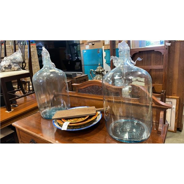 2 BLUE GLASS CARBOYS AND 4 PLATTERS