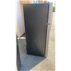 Image 2 : GE STIANLESS REFRIGERATOR 28 INCH EXTERIOR WIDTH - TESTED WORKING