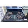 Image 2 : GE FREE STANDING ELECTRIC RANGE 30 INCH EXTERIOR WIDTH - TESTED WORKING