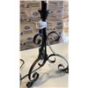 Image 2 : METAL BASE TABLE LAMP