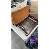 Image 2 : 2 BOXES OF KITCHEN ITEMS, PRESSURE COOKER, PICTURE FRAMES, BAKING PAN