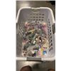 Image 1 : BASKET OF BEADS